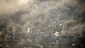 جريدة الاخبار 24 % - واشنطن تشن هجوما جويا على فنزويلا واستهداف مواقع بالعاصمة كاراكاس