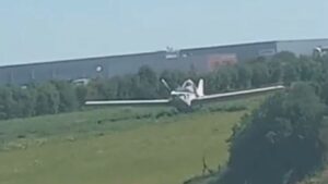 استنفار أمني بعد هبوط اضطراري لطائرة خفيفة ببوقنادل جريدة الاخبار 24 % - استنفار أمني بعد هبوط اضطراري لطائرة خفيفة ببوقنادل