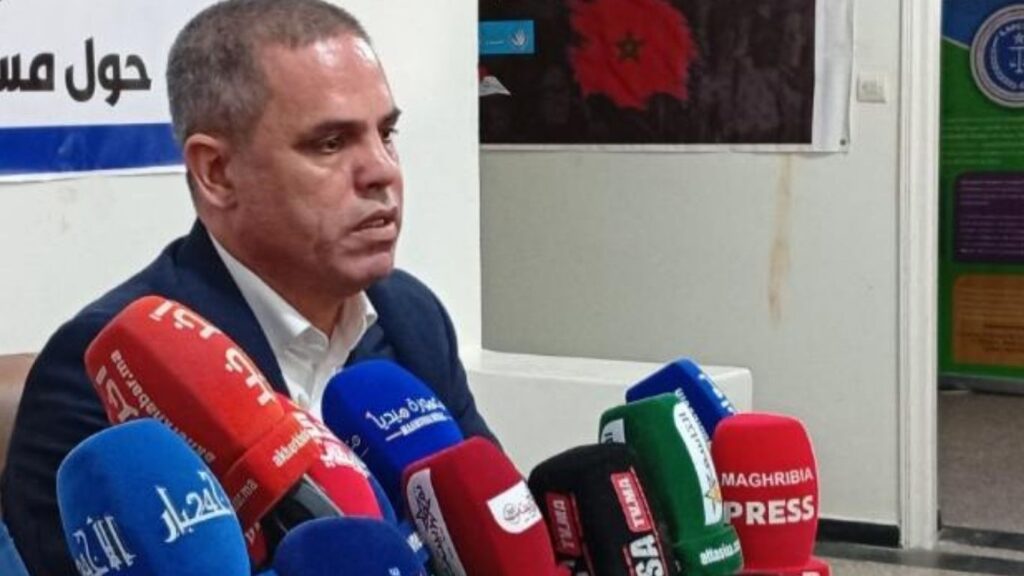 جريدة الاخبار 24 % - لقاء تواصلي يحلل أبعاد الوضع السياسي بالغرب