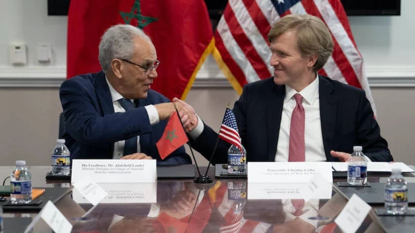 جريدة الاخبار 24 % - الرباط وواشنطن توقعان اتفاقا عسكريا بين البلدين