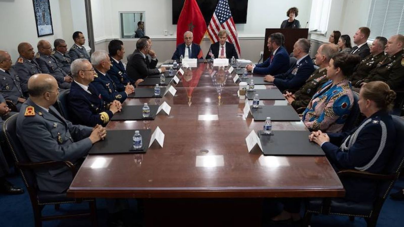 جريدة الاخبار 24 % - الرباط وواشنطن توقعان اتفاقا عسكريا بين البلدين